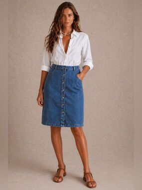 Gap Button-Front Denim Knee-Length Skirt in Blue